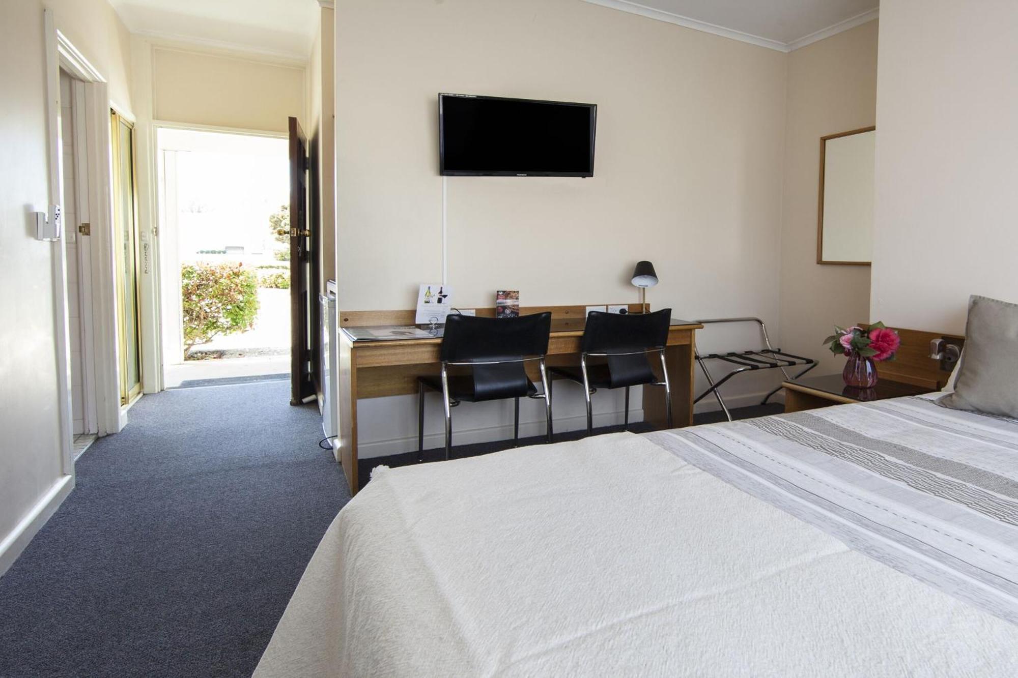 Redhill Cooma Motor Inn Exterior photo